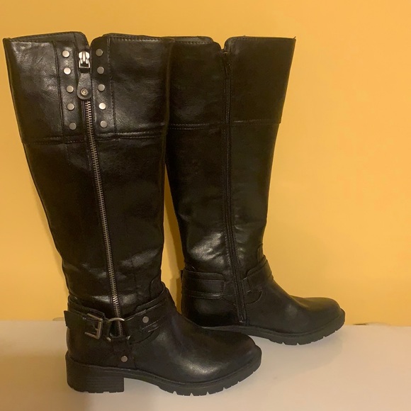 Shoes - Women's boots